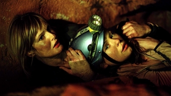 The Descent - Abgrund des Grauens (Source: themoviedb.org)