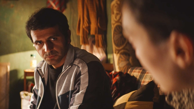 About Dry Grasses (Source: themoviedb.org)