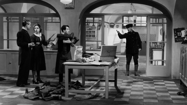 La règle du jeu (Source: themoviedb.org)