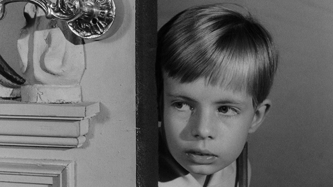 Tystnaden (Source: themoviedb.org)